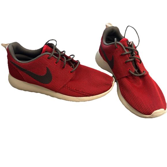 Nike Rosherun Red Shoes Men's 7 Lightweight Running 511881-622 - Picture 1 of 7